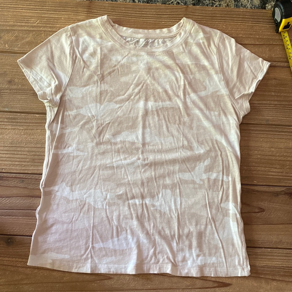 Athleta Tshirt